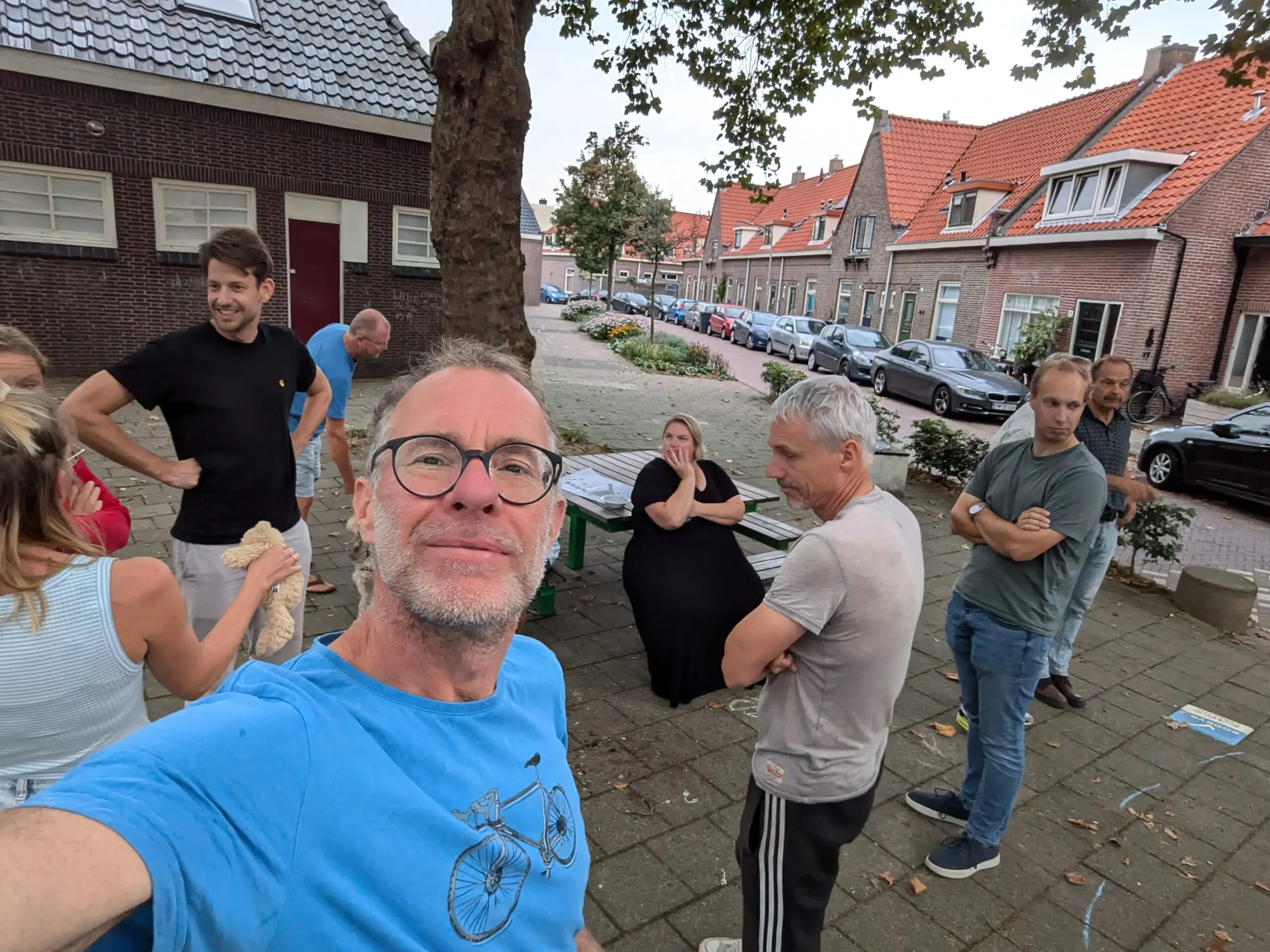 Versteende ruimte transformeren naar groen Haarlem